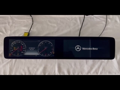 मर्सिडीज स्क्रीन